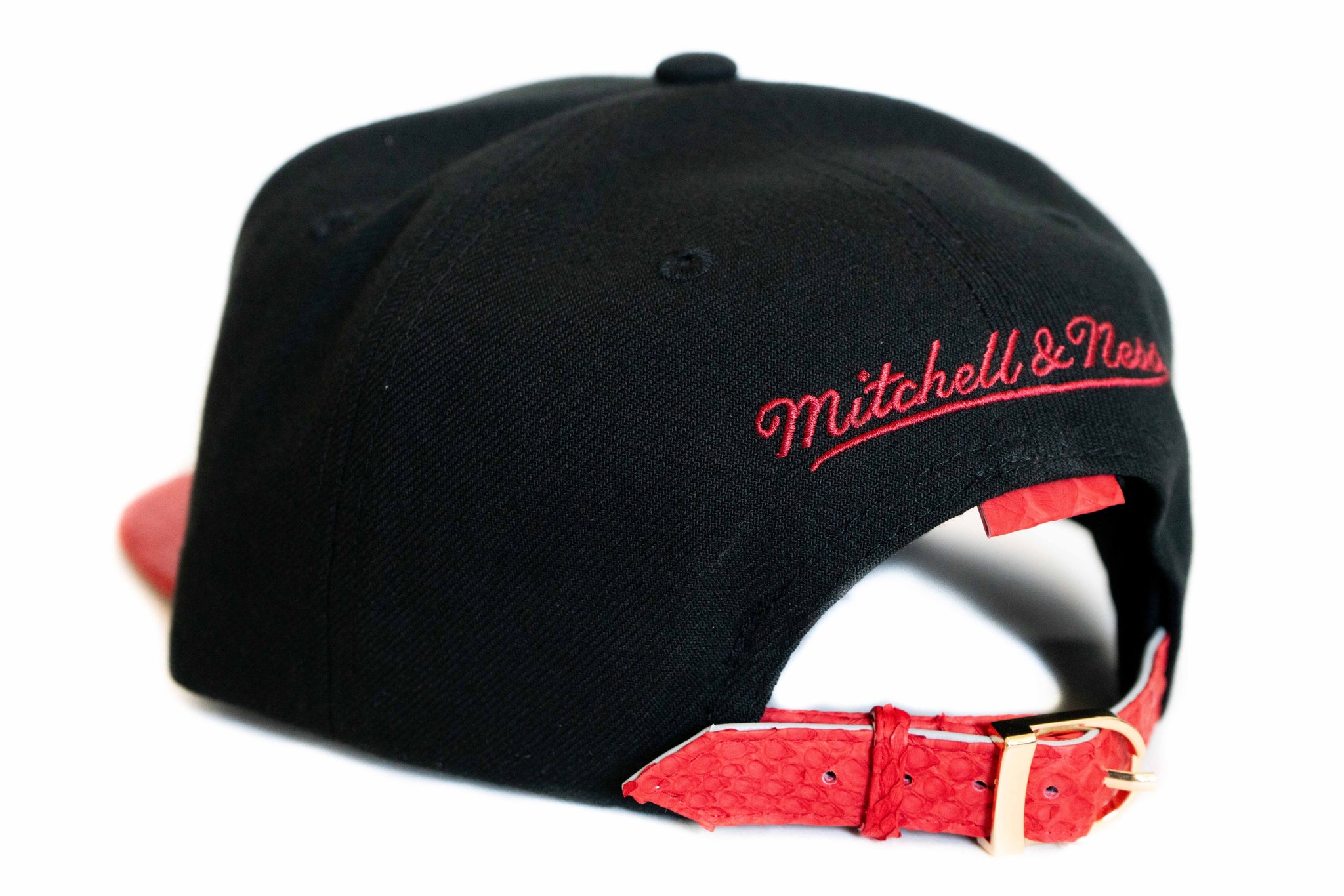 Custom Mitchell & Ness Chicago Bulls 1998 The Finals Black/Red Strapback