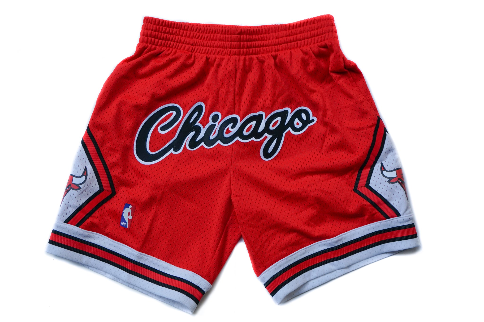 Custom Mitchell & Ness Chicago Bulls Cursive Logo "CHICAGO" Swingman Shorts