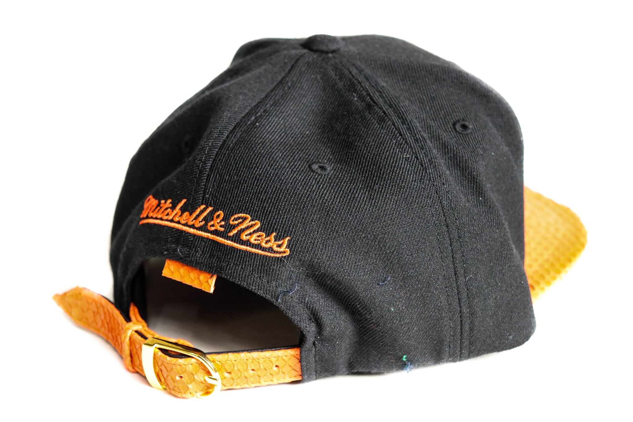 Custom Mitchell & Ness New York Knicks Basic Logo Strapback