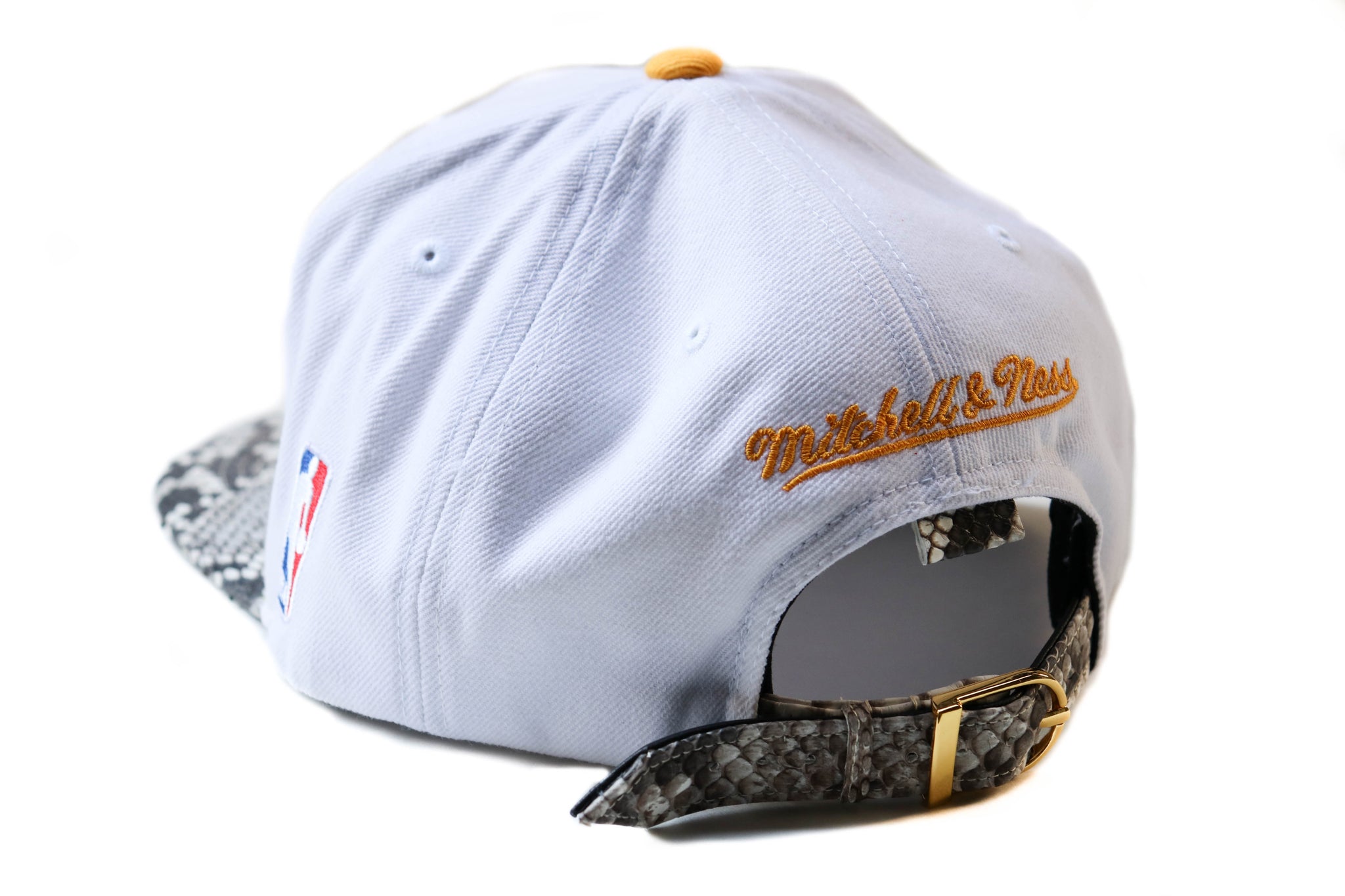 Custom Mitchell & Ness Los Angeles Lakers Basic Logo White Strapback