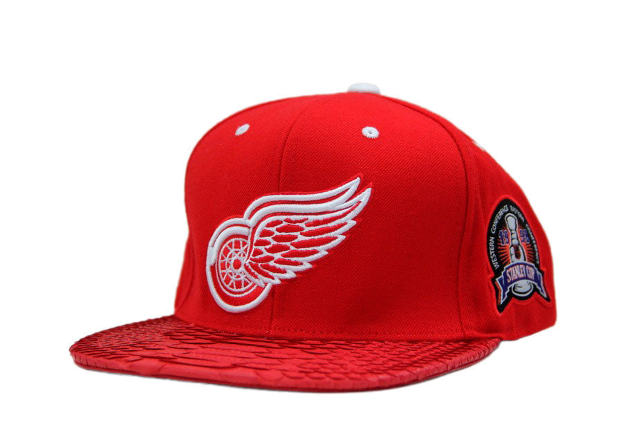 Custom Mitchell & Ness Detroit Redwings XL Logo Strapback