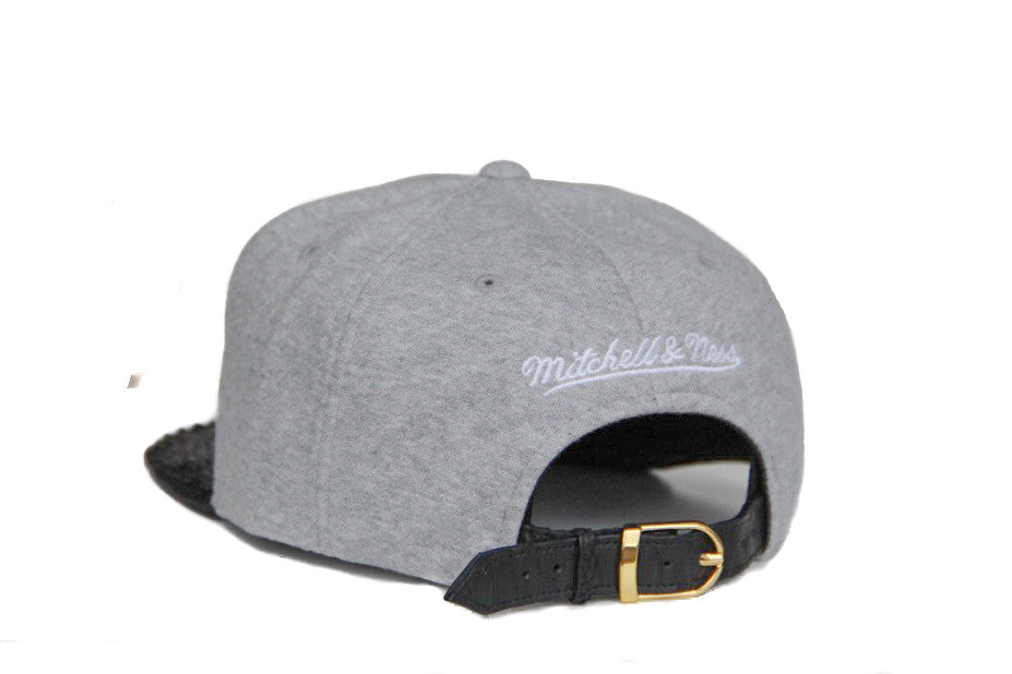 Custom Mitchell & Ness Brooklyn Nets Fleece Strapback
