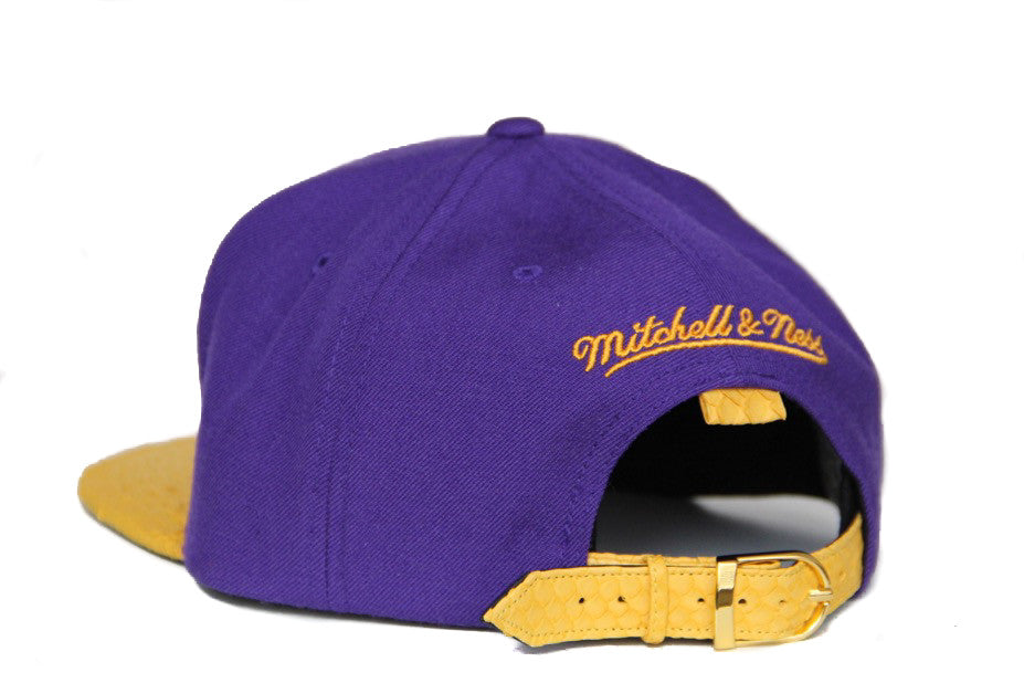 Custom Mitchell & Ness Los Angeles Lakers NBA Solid Strapback