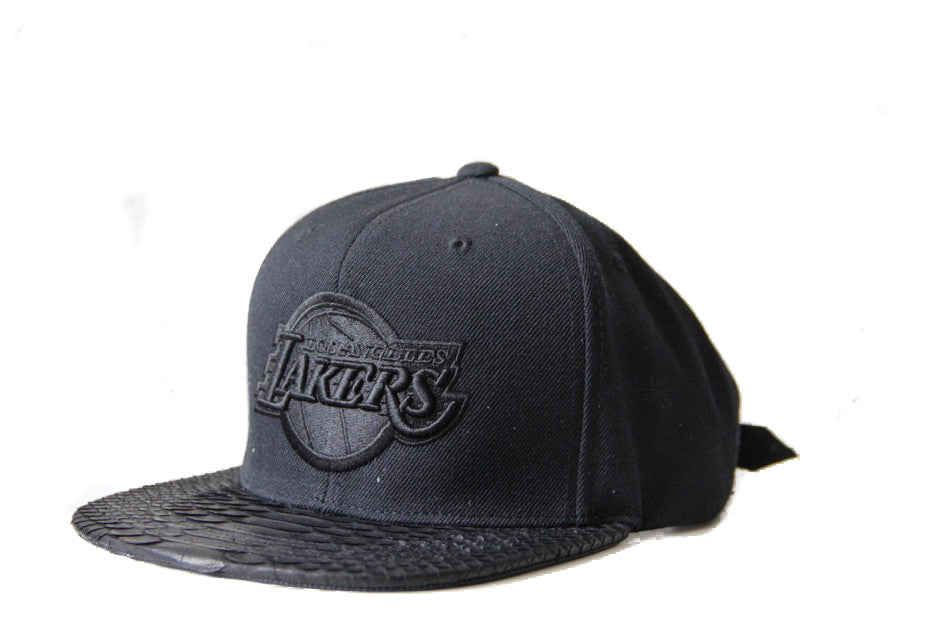 Custom Mitchell & Ness Los Angeles Lakers XL Logo Black Strapback