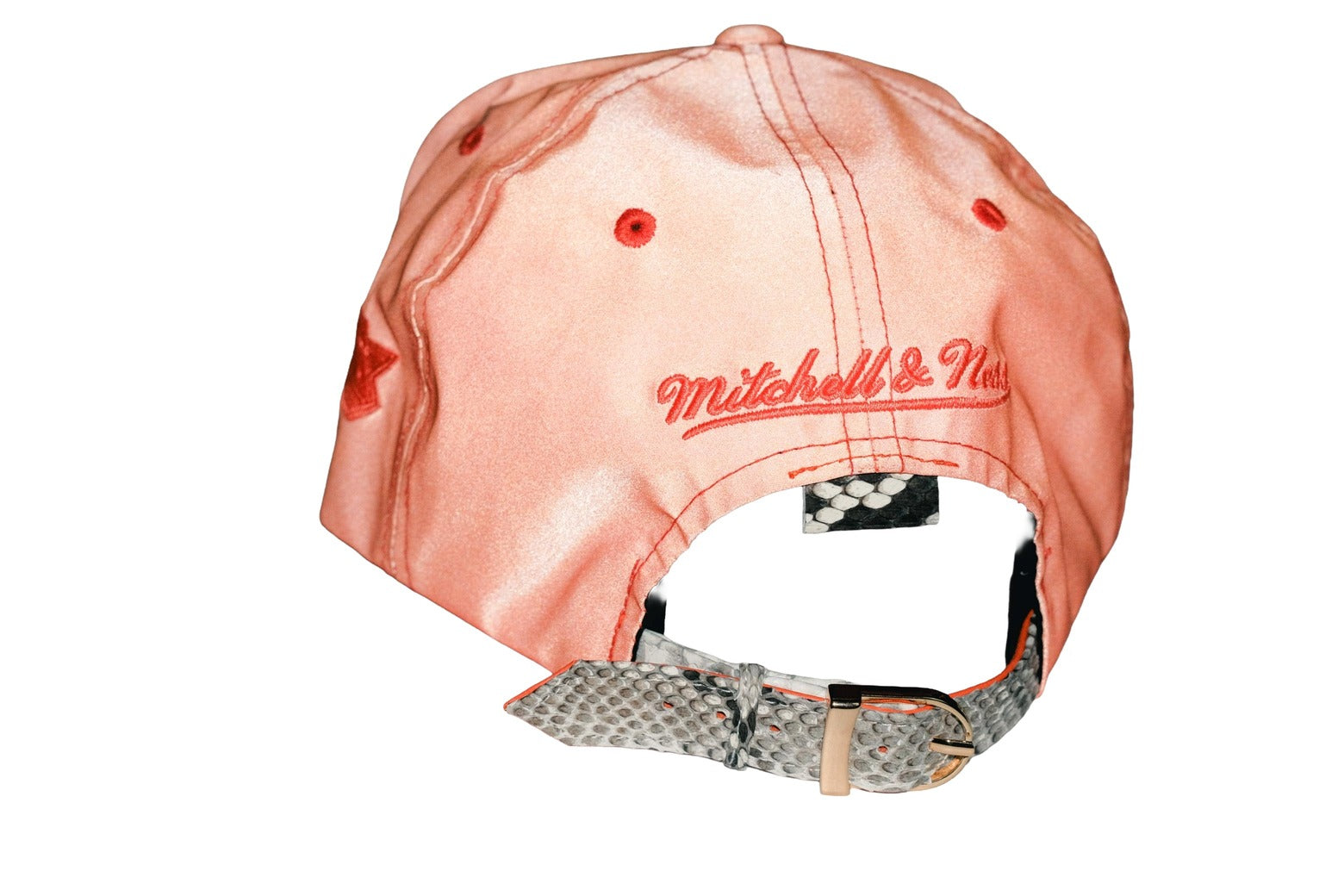 Custom Mitchell & Ness New York Knicks 3M Script Strapback
