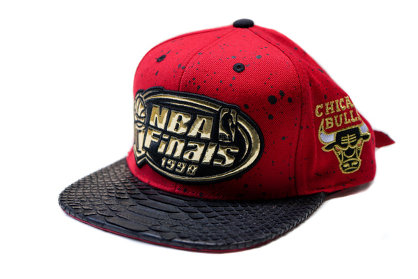 Custom Mitchell & Ness Chicago Bulls 1998 NBA Finals Gold Strapback