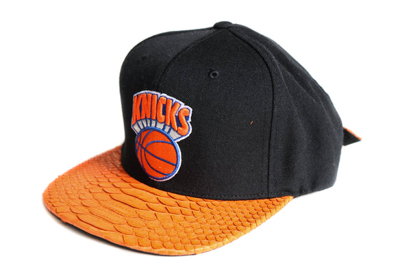 Custom Mitchell & Ness New York Knicks Basic Logo Strapback