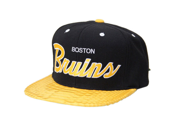 Custom Mitchell & Ness Boston Bruins The Script Strapback